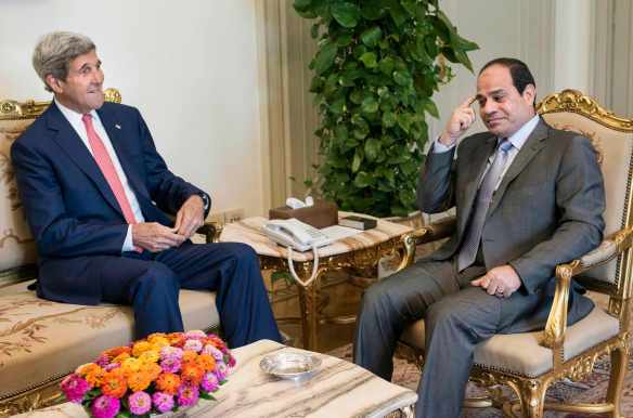 It's so funny. Sometimes I forget who I've just been torturing: Sisi meets with Kerry in Cairo, September 13, 2014. Photo: Aswat Masriya/Reuters